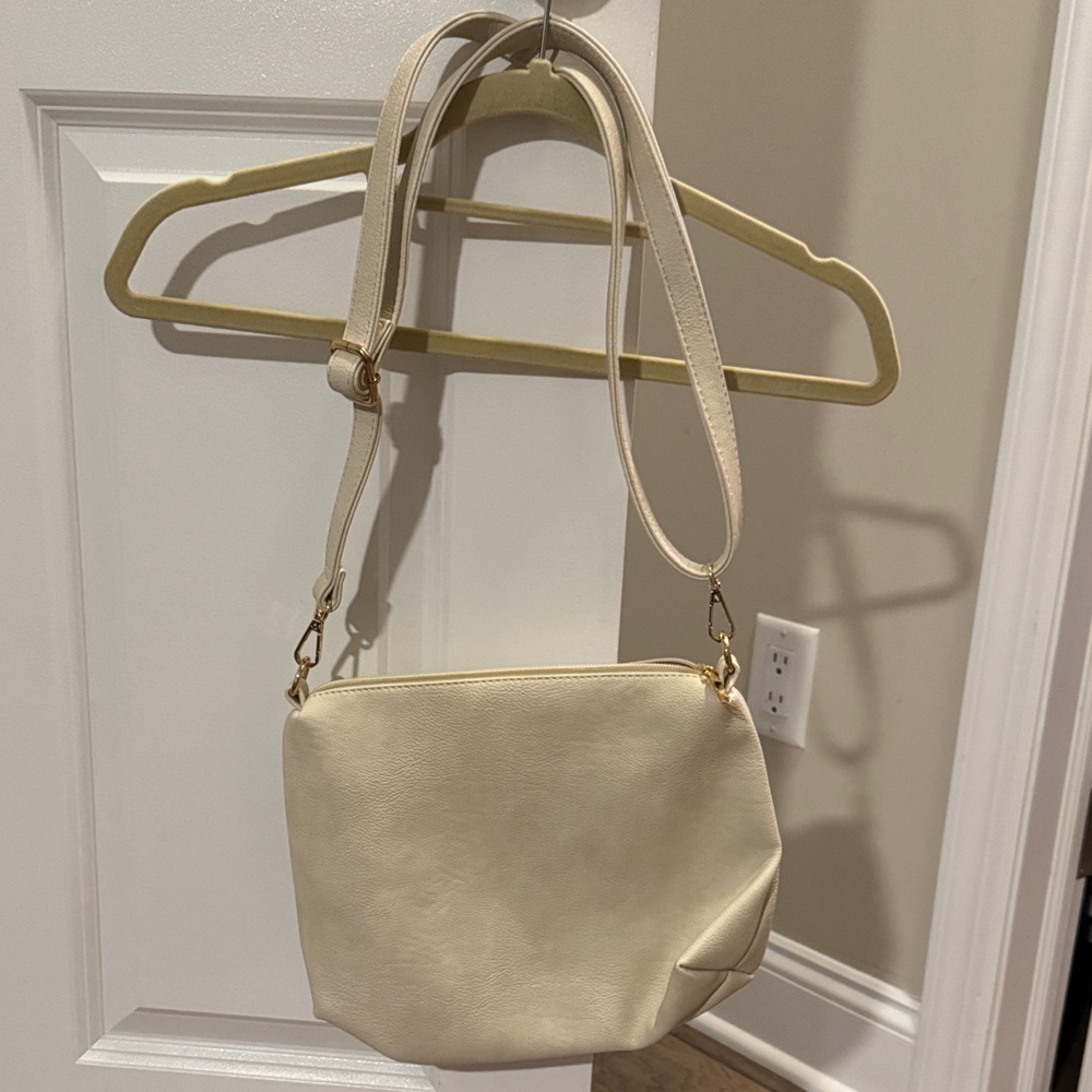 Chic Cream Crossbody Bag